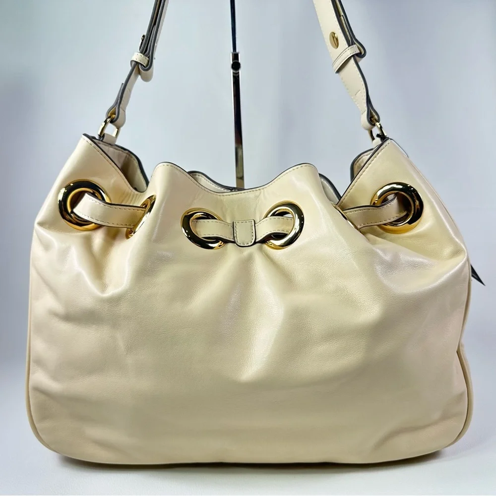 NEW Karl Lagerfeld Cream Desiree Leather Shoulder Crossbody Drawstring Bag - Picture 5 of 16